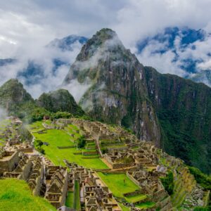 Machupicchu en tren (2D/1N)