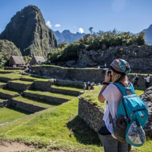 Machupicchu en tren + Valle Sagrado (2D/1N)