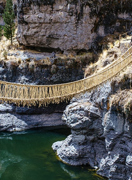 Foto-3-Bridge-Qeswachaka-quechua-communities-Cuzco.